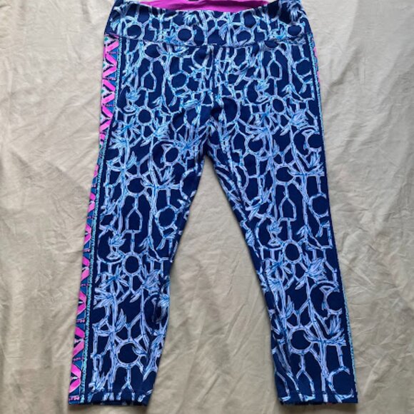 Lilly Pulitzer | Luxletic Cropped Leggings | Blue/Pink Print | Size XXL - Picture 2 of 4